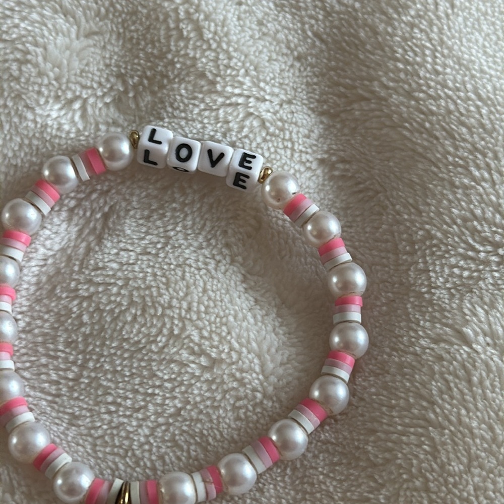 Little Words Project Love Bracelet - Picture 3 of 7